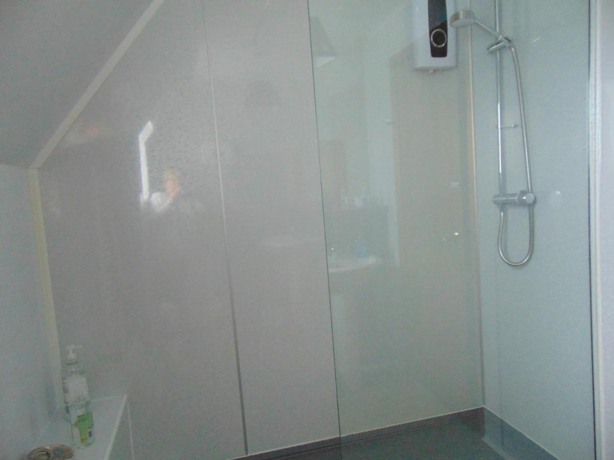 Macs Rooms Kilmuir  Luaran gambar